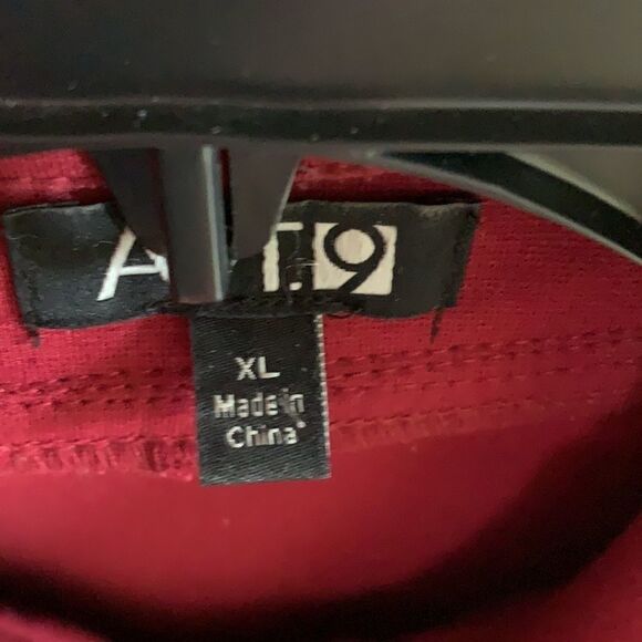 XL burgundy jacket - Picture 5 of 10